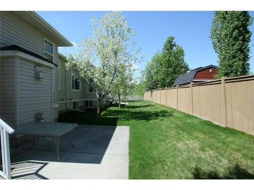 35 Wentworth Gardens Sw, Calgary, AB - Outdoor