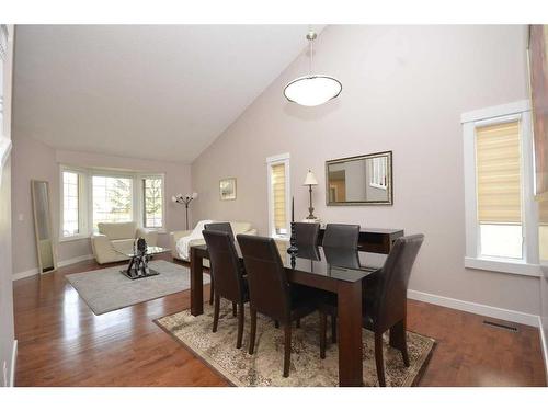 12 Riverside Crescent Se, Calgary, AB - Indoor Photo Showing Dining Room