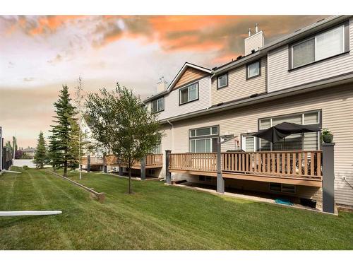 178 Everhollow Heights Sw, Calgary, AB - Outdoor With Deck Patio Veranda