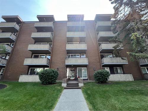 405-903 19 Avenue Sw, Calgary, AB - Outdoor With Balcony With Facade