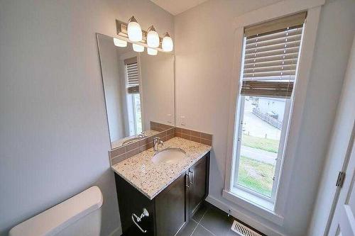 214 Covecreek Circle Ne, Calgary, AB - Indoor Photo Showing Bathroom