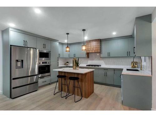 872 Citadel Way Nw, Calgary, AB - Indoor Photo Showing Kitchen