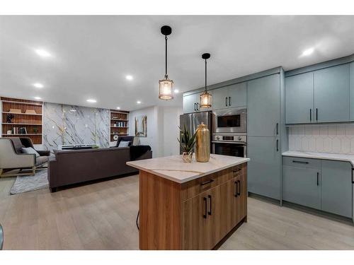 872 Citadel Way Nw, Calgary, AB - Indoor Photo Showing Kitchen