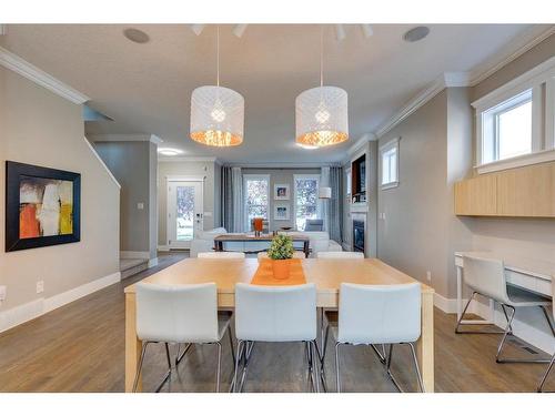 2125 32 Avenue Sw, Calgary, AB - Indoor Photo Showing Dining Room