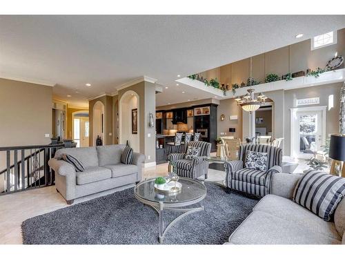 59 Wentwillow Lane Sw, Calgary, AB - Indoor Photo Showing Living Room