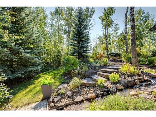 59 Wentwillow Lane Sw, Calgary, AB - Outdoor