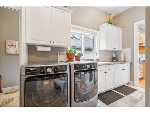 27 Sweet Water Place, Rural Rocky View County, AB - Indoor Photo Showing Laundry Room