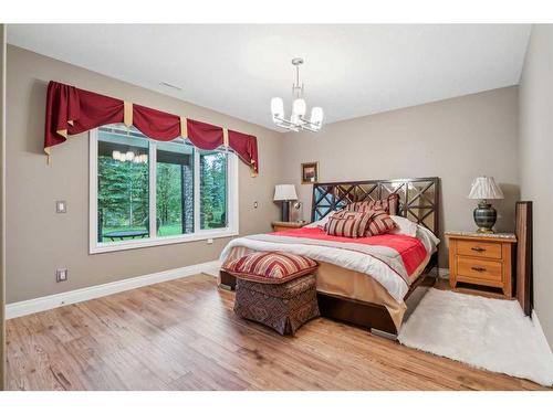 27 Sweet Water Place, Rural Rocky View County, AB - Indoor Photo Showing Bedroom