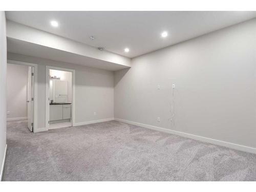 2617 12 Avenue Se, Calgary, AB - Indoor