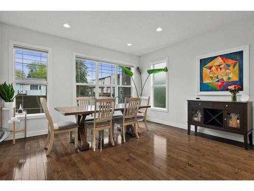 3408 Centre A Street Ne, Calgary, AB - Indoor Photo Showing Dining Room