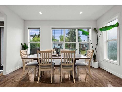 3408 Centre A Street Ne, Calgary, AB - Indoor Photo Showing Dining Room