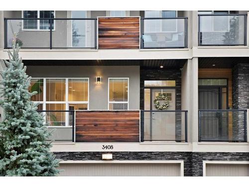 3408 Centre A Street Ne, Calgary, AB - Outdoor