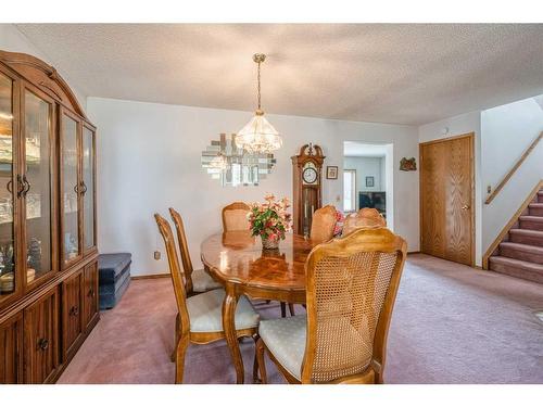 223 Coventry Close Ne, Calgary, AB - Indoor Photo Showing Dining Room