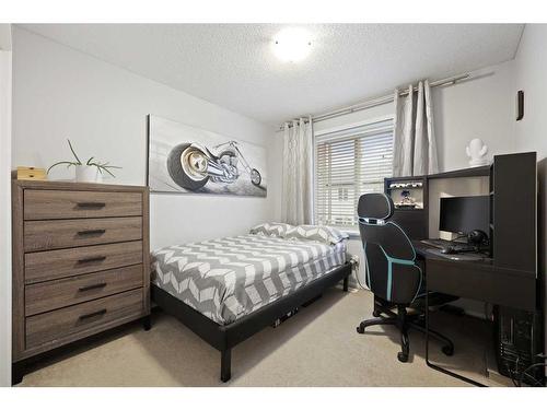 7 Citadel Meadow Gardens Nw, Calgary, AB - Indoor Photo Showing Bedroom