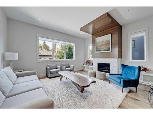 1722 47 Avenue Sw, Calgary, AB - Indoor Photo Showing Living Room With Fireplace