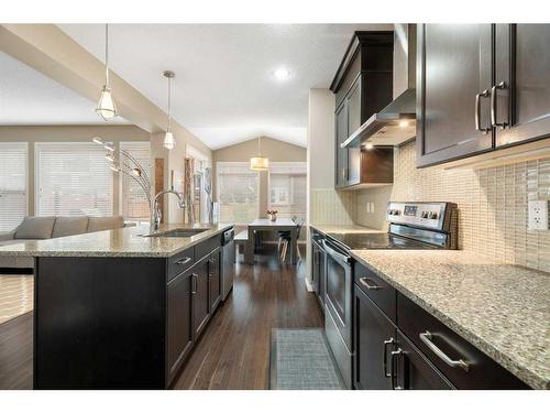 364 Nolan Hill Boulevard Nw, Calgary, AB - Indoor Photo Showing Kitchen With Upgraded Kitchen