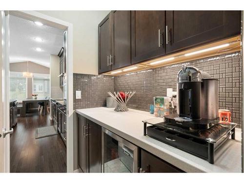 364 Nolan Hill Boulevard Nw, Calgary, AB - Indoor Photo Showing Kitchen With Upgraded Kitchen