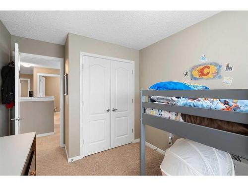 364 Nolan Hill Boulevard Nw, Calgary, AB - Indoor Photo Showing Bedroom