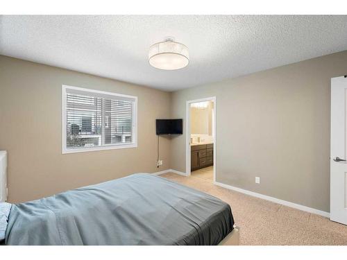 364 Nolan Hill Boulevard Nw, Calgary, AB - Indoor Photo Showing Bedroom