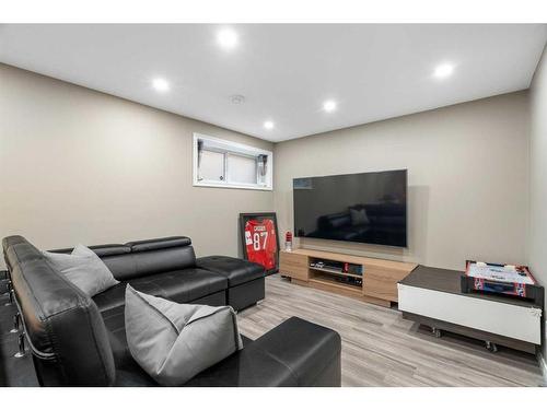 364 Nolan Hill Boulevard Nw, Calgary, AB - Indoor Photo Showing Basement