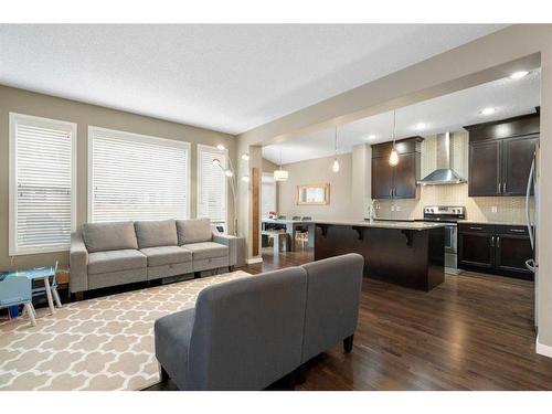 364 Nolan Hill Boulevard Nw, Calgary, AB - Indoor Photo Showing Living Room