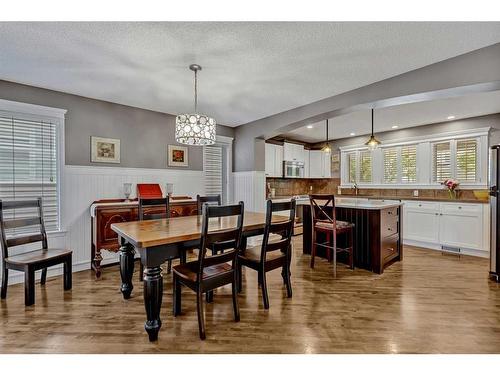 38 Inverness Rise Se, Calgary, AB - Indoor Photo Showing Dining Room