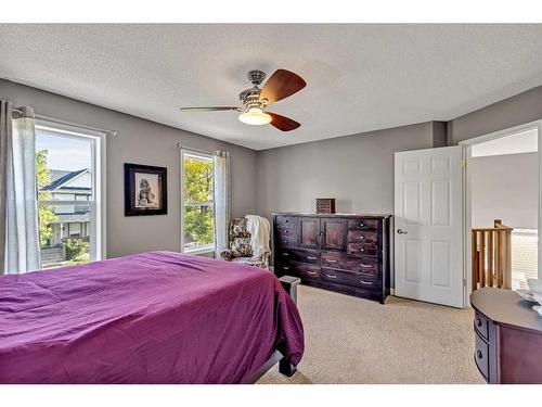 38 Inverness Rise Se, Calgary, AB - Indoor Photo Showing Bedroom