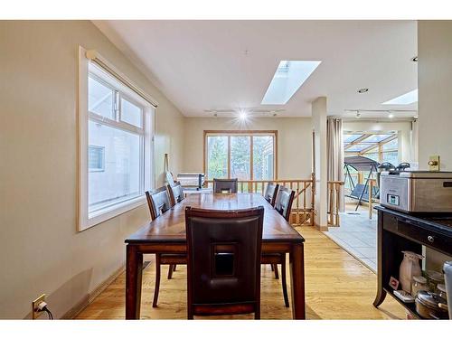 5916 Dalhousie Drive Nw, Calgary, AB - Indoor Photo Showing Dining Room