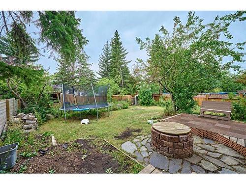 5916 Dalhousie Drive Nw, Calgary, AB - Outdoor With Backyard