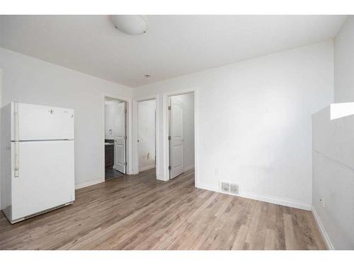 136 Beacon Hill Drive, Fort Mcmurray, AB - Indoor Photo Showing Other Room