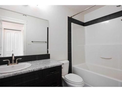 136 Beacon Hill Drive, Fort Mcmurray, AB - Indoor Photo Showing Bathroom