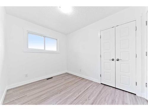 181 Pennsburg Way, Calgary, AB - Indoor Photo Showing Other Room