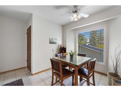 107 Palis Way Sw, Calgary, AB - Indoor Photo Showing Dining Room