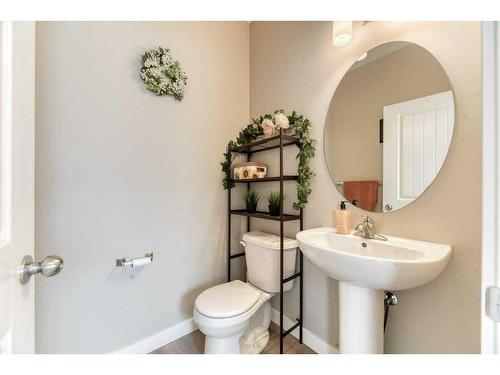 1338 Legacy Circle Se, Calgary, AB - Indoor Photo Showing Bathroom