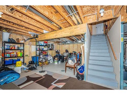 107 Everoak Green Sw, Calgary, AB - Indoor Photo Showing Basement