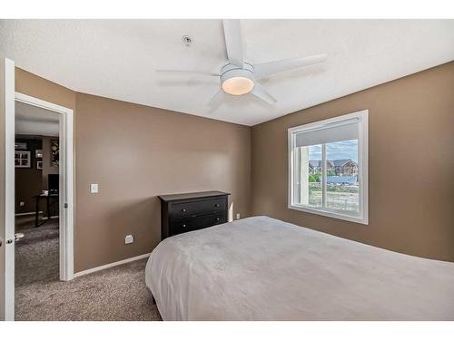 2216-2518 Fish Creek Boulevard Sw, Calgary, AB - Indoor Photo Showing Bedroom