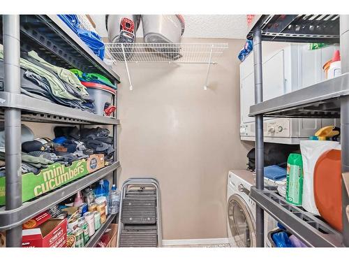 2216-2518 Fish Creek Boulevard Sw, Calgary, AB - Indoor Photo Showing Laundry Room