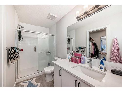 27 Tuscany Summit Square Nw, Calgary, AB - Indoor Photo Showing Bathroom