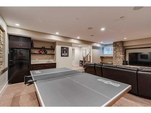 4175 28 Avenue Sw, Calgary, AB - Indoor