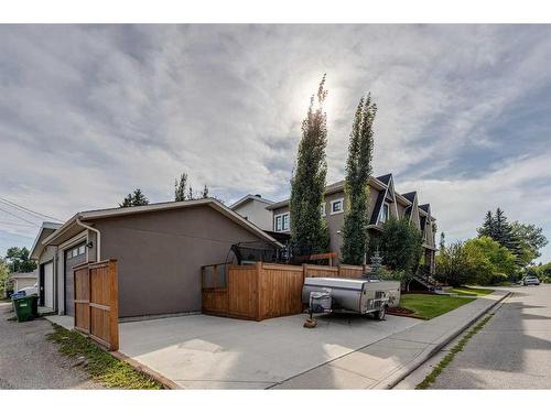 4175 28 Avenue Sw, Calgary, AB - Outdoor