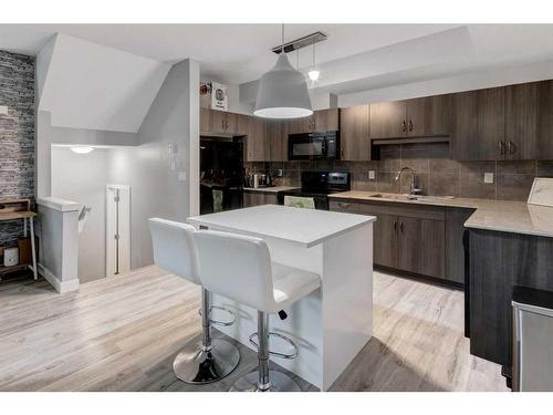 1212-250 Sage Valley Road Nw, Calgary, AB - Indoor Photo Showing Kitchen