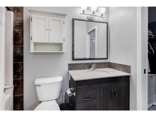 1212-250 Sage Valley Road Nw, Calgary, AB - Indoor Photo Showing Bathroom