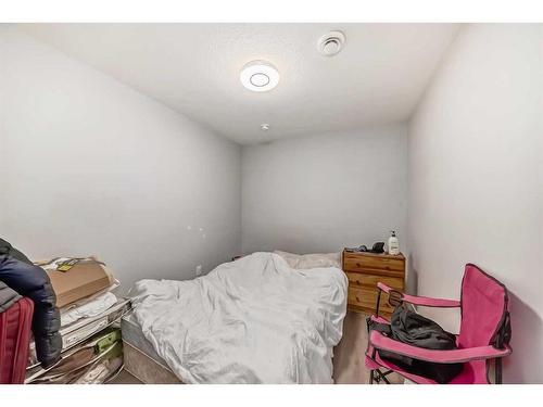 730 Redstone Drive Ne, Calgary, AB - Indoor Photo Showing Bedroom