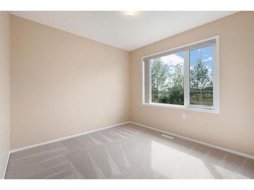 411 Hope Bay, Rural Rocky View County, AB - Indoor Photo Showing Other Room