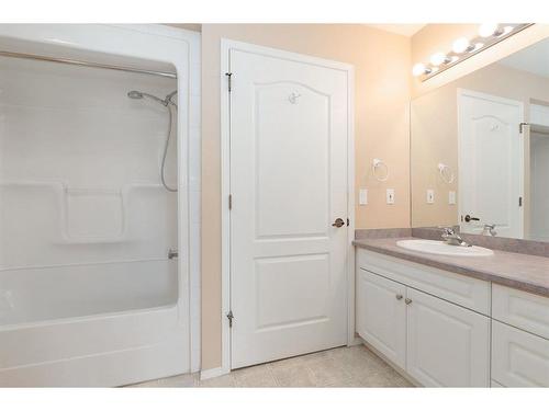 411 Hope Bay, Rural Rocky View County, AB - Indoor Photo Showing Bathroom