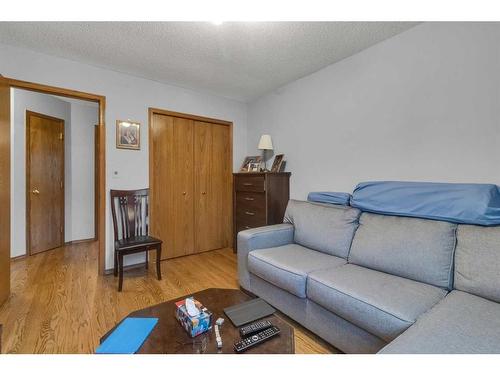 232 Hampshire Place Nw, Calgary, AB - Indoor