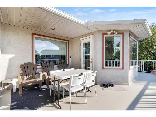 232 Hampshire Place Nw, Calgary, AB - Outdoor With Deck Patio Veranda With Exterior