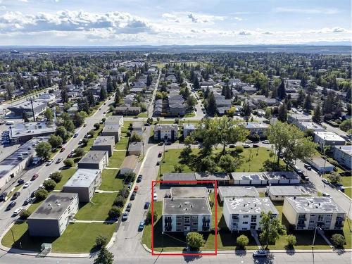 4015 26 Avenue Sw, Calgary, AB - Outdoor With View