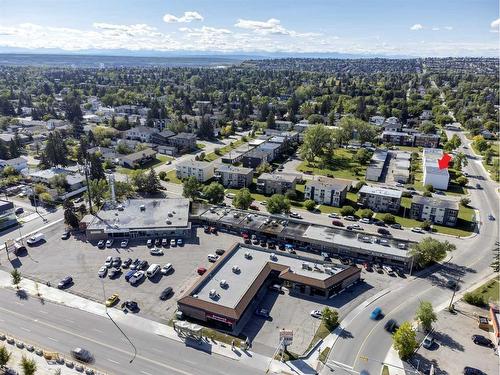 4015 26 Avenue Sw, Calgary, AB - Outdoor With View