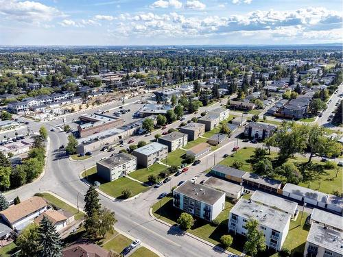 4015 26 Avenue Sw, Calgary, AB - Outdoor With View